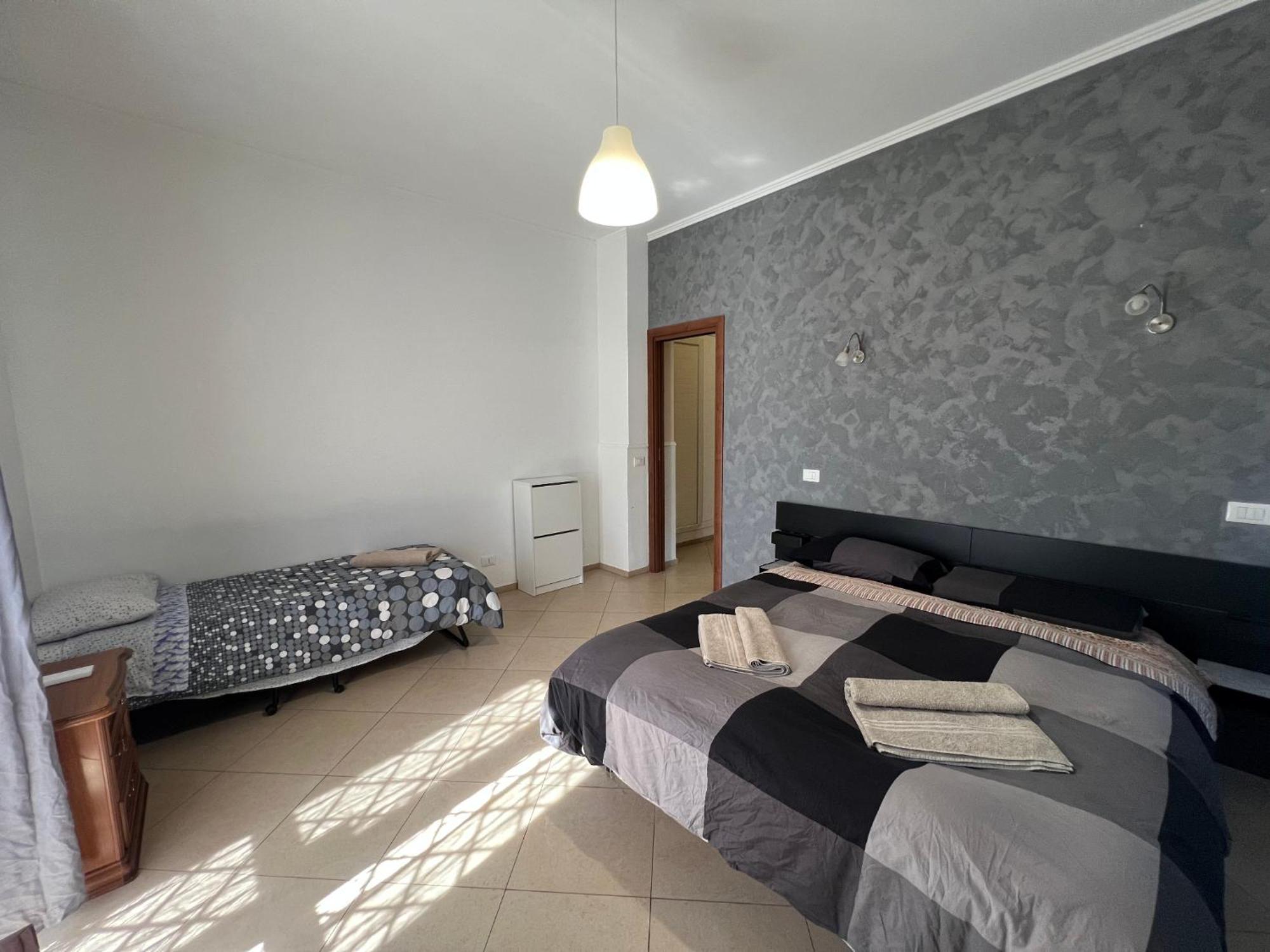 -5 Min From Bus Stop-Free Parking Rom Exterior foto