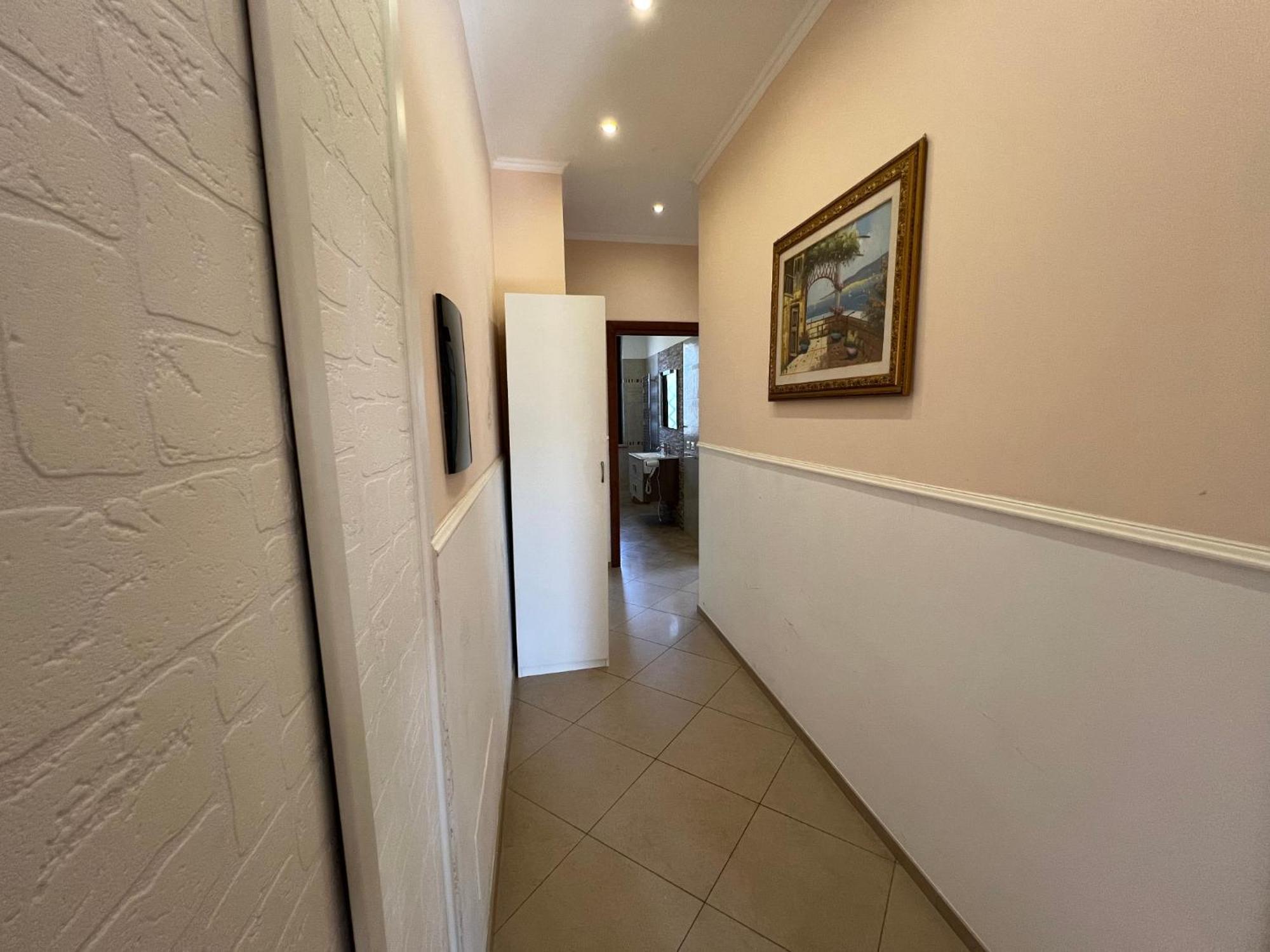 -5 Min From Bus Stop-Free Parking Rom Exterior foto